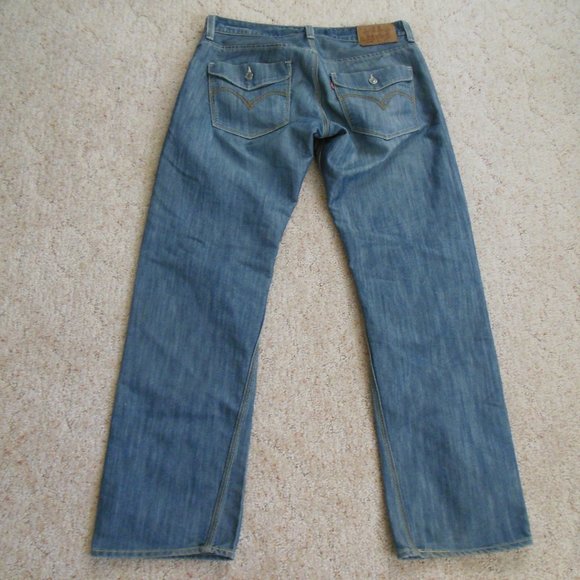 Levi's 514 Flap Pocket  Medium Wash Jeans - Picture 3 of 5